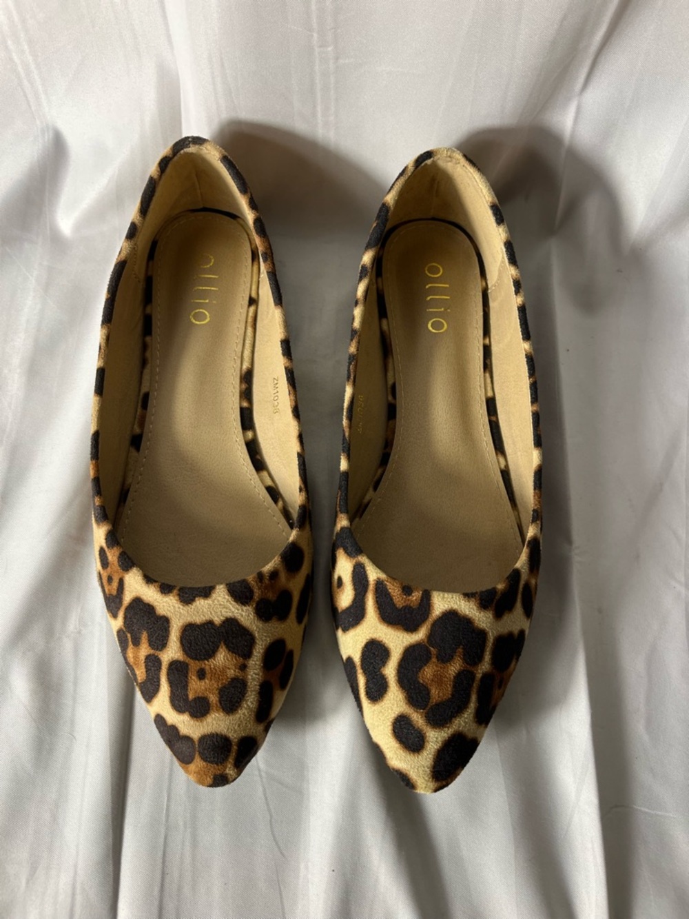 Ollio Leopard Print Faux Suede Ballet Flats Sz 8